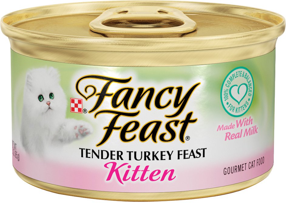 Fancy feast outlet with milk