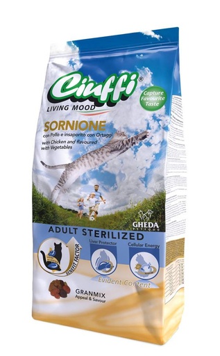 Ciuffi Living Mood Sornione Adult Sterilized with Chicken and flavoured with Vegetables Adult Cats Dry Food